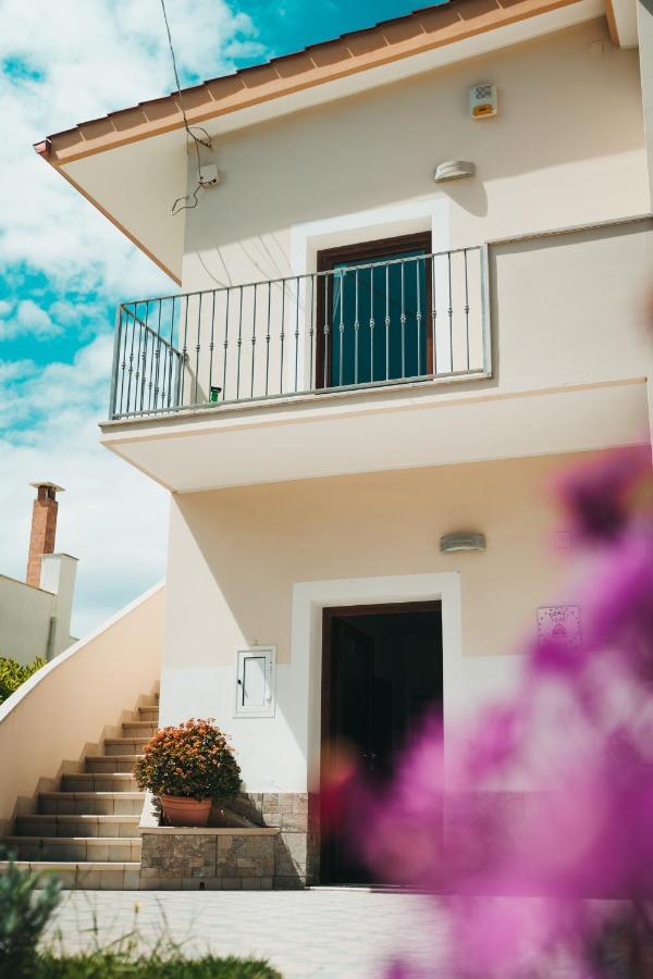 Dimora Mariu Taranto Exterior foto