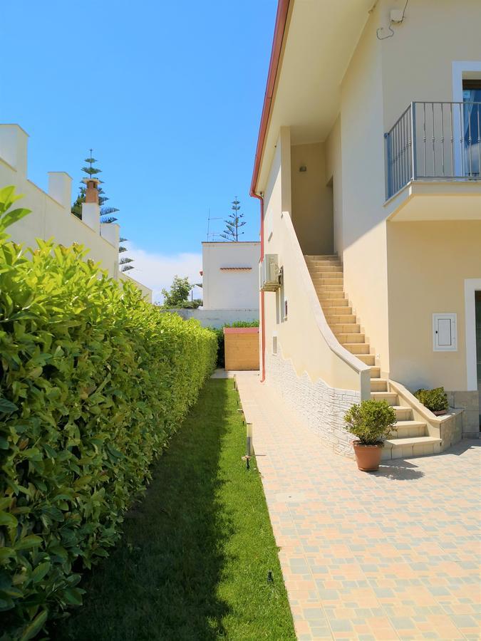 Dimora Mariu Taranto Exterior foto